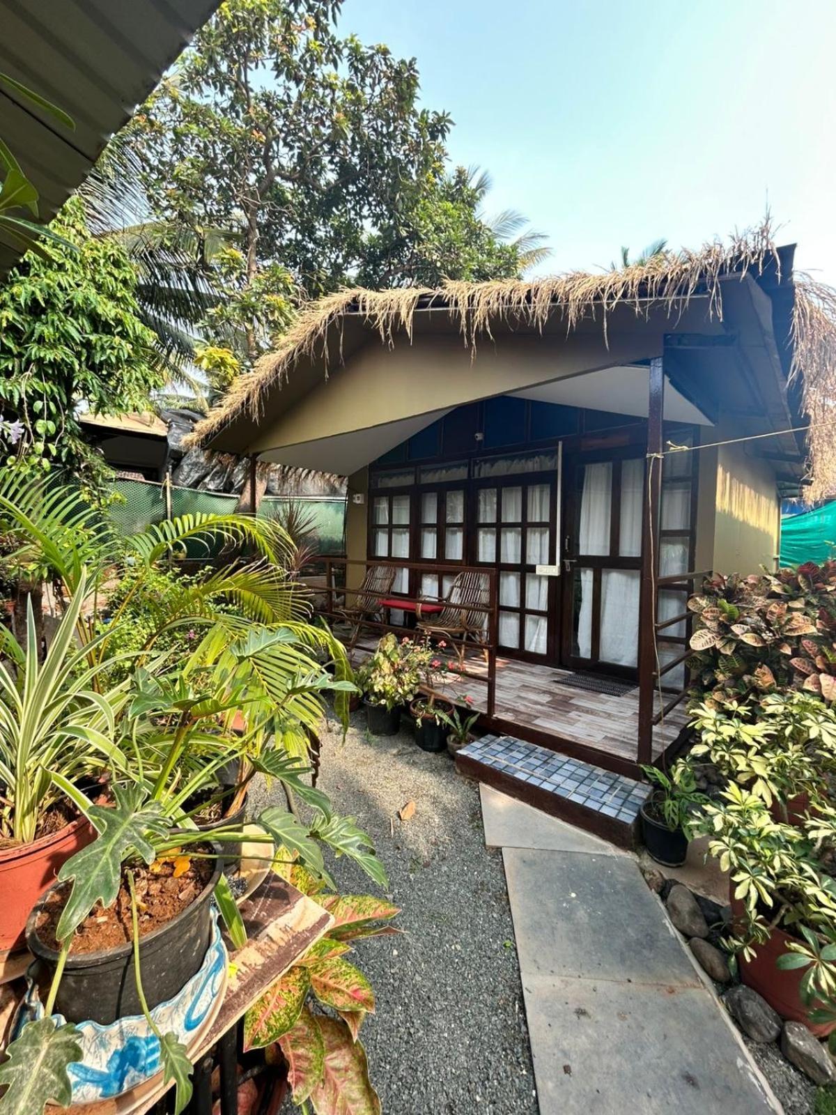 Salida Garden Hut Patnem 호텔 Patnem Beach 외부 사진